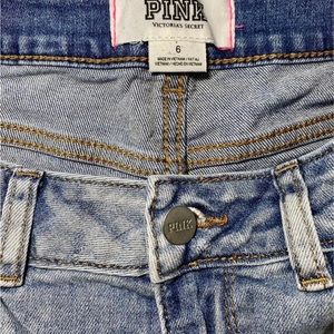 “PINK” shorts size 6 💕